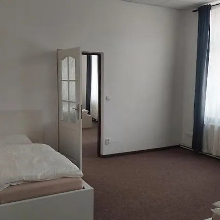 Tgm 招待所 Příbram