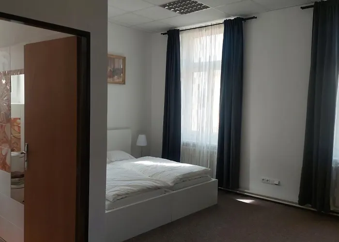 招待所 Tgm Příbram