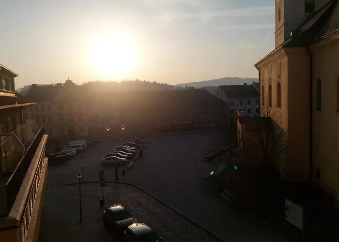 招待所 Tgm Příbram